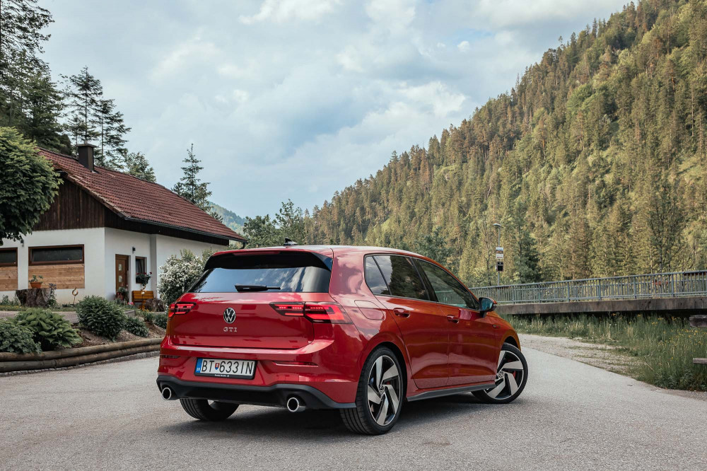 Volkswagen Golf GTI